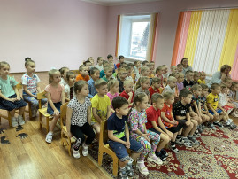 В детский сад театр приехал! В детский сад театр приехал!.