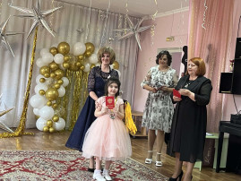 Выпускной бал Выпускной бал.